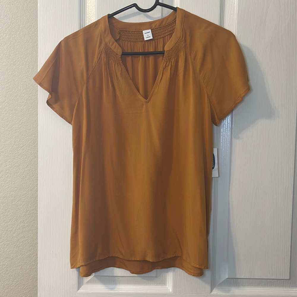Old Navy blouse